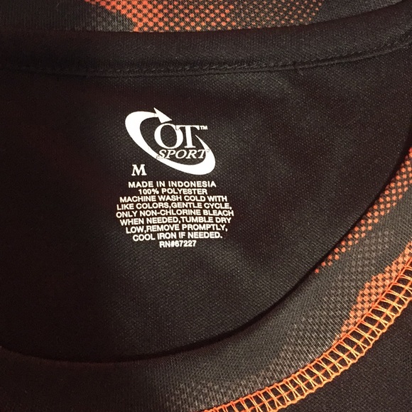 Black and orange camouflage Tee Shirt - Picture 4 of 4